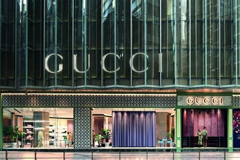 gucci amplia sede a monsummano|gucci flagship store.